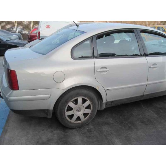 volkswagen passat berlina (3b2) del año 2000