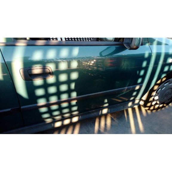 opel astra g berlina del año 2003