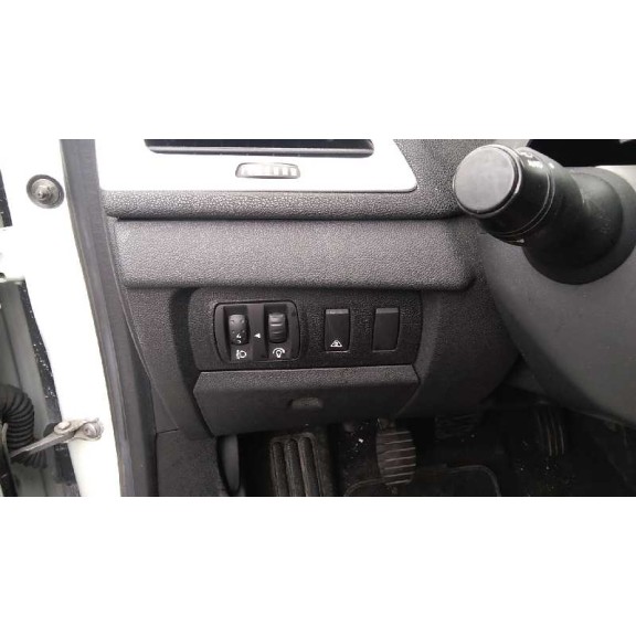 renault megane iii sport tourer del año 2010