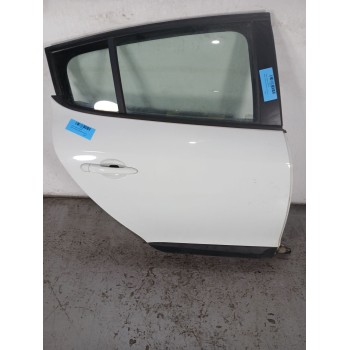PUERTA TRASERA DERECHA 