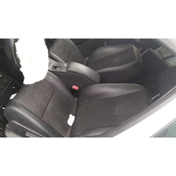 renault megane iii sport tourer del año 2010