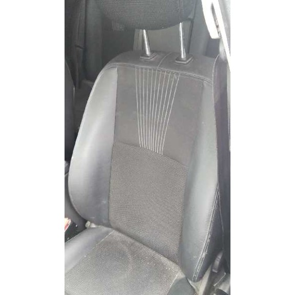 renault megane iii sport tourer del año 2010