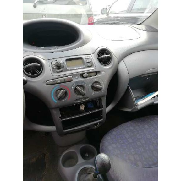 toyota yaris (ncp1/nlp1/scp1) del año 2002