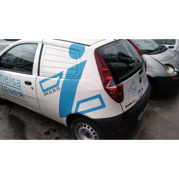 fiat punto berlina (188) del año 2007