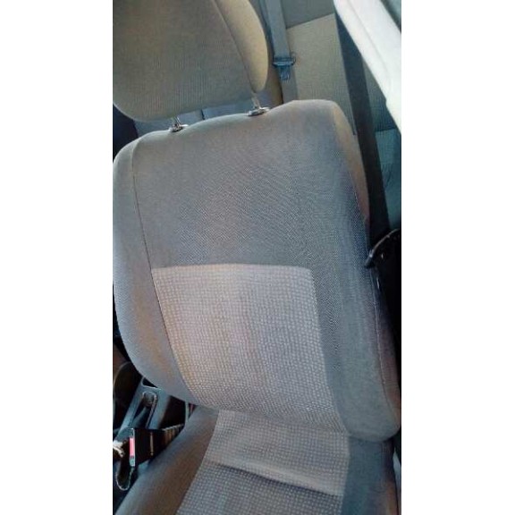 opel astra g berlina del año 2003