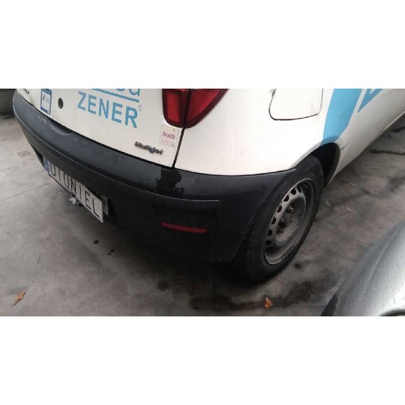 fiat punto berlina (188) del año 2007