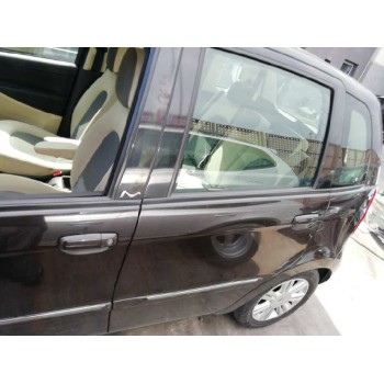 PUERTA TRASERA IZQUIERDA 