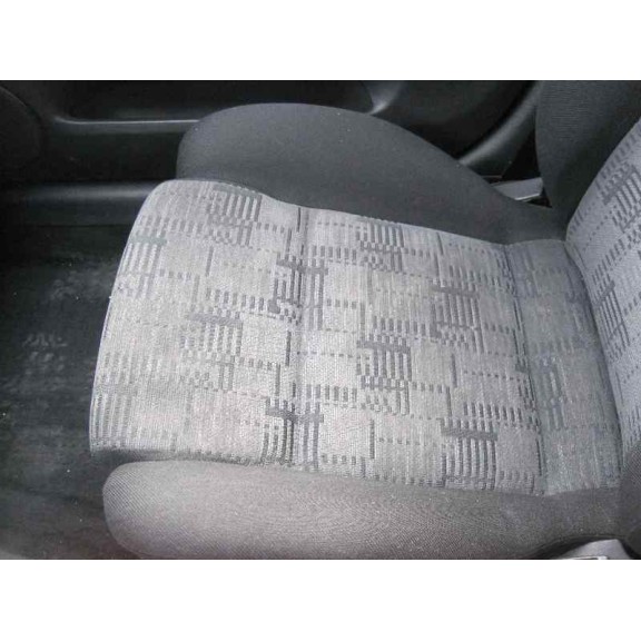 volkswagen passat berlina (3b2) del año 2000