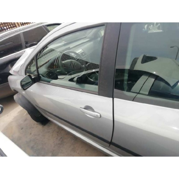 peugeot 307 (s1) del año 2001