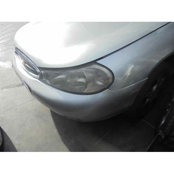 ford mondeo berlina (gd) del año 1999