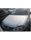 toyota avensis berlina (t 22) del año 2002