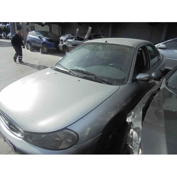 ford mondeo berlina (gd) del año 1999