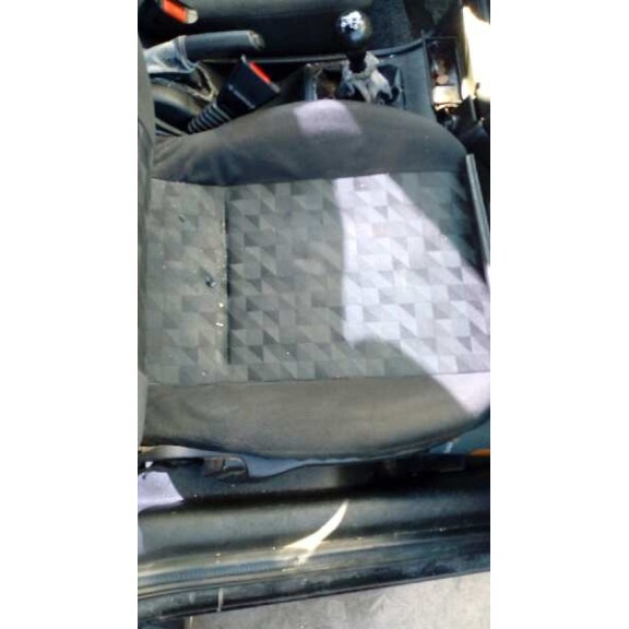 opel astra g berlina del año 2001