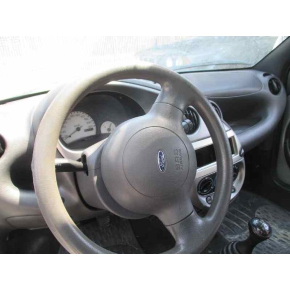ford ka (ccq) del año 2001