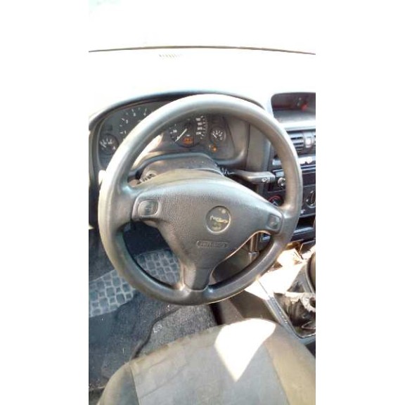 opel astra g berlina del año 2001