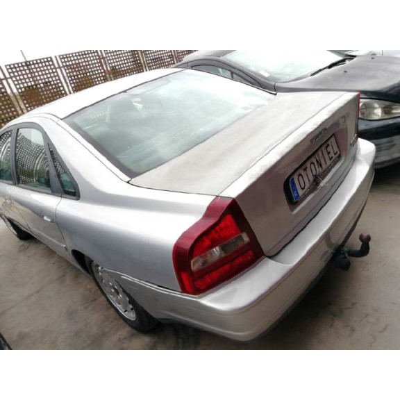 volvo s80 berlina del año 1998