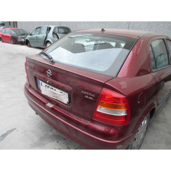 opel astra g berlina del año 1999