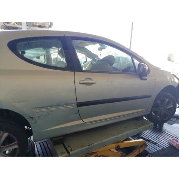 peugeot 207 del año 2007