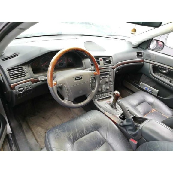 volvo s80 berlina del año 1998