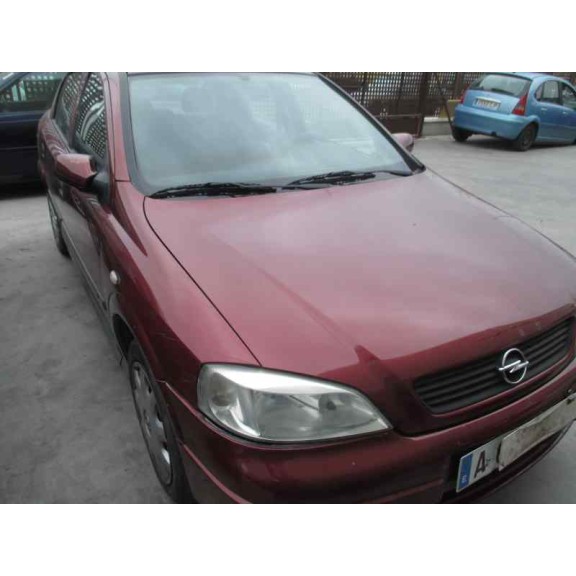 opel astra g berlina del año 1999