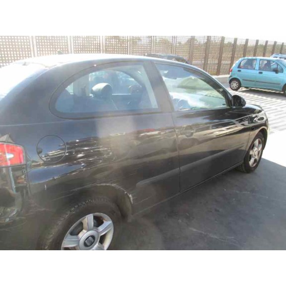 seat ibiza (6l1) del año 2003