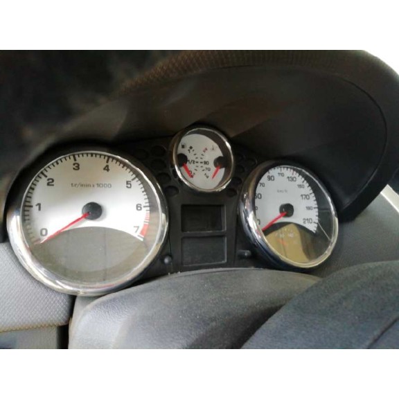 peugeot 207 del año 2007