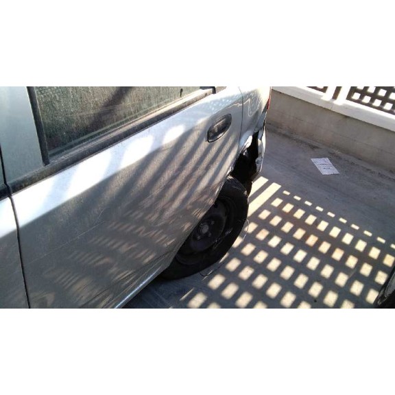 daewoo kalos del año 2004