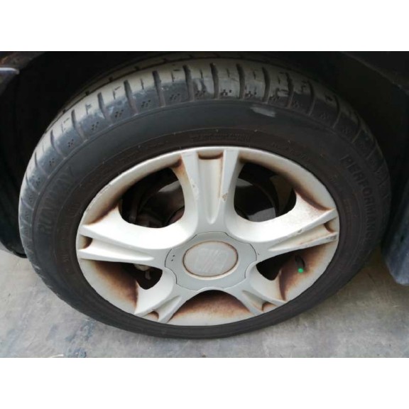 seat ibiza (6l1) del año 2005