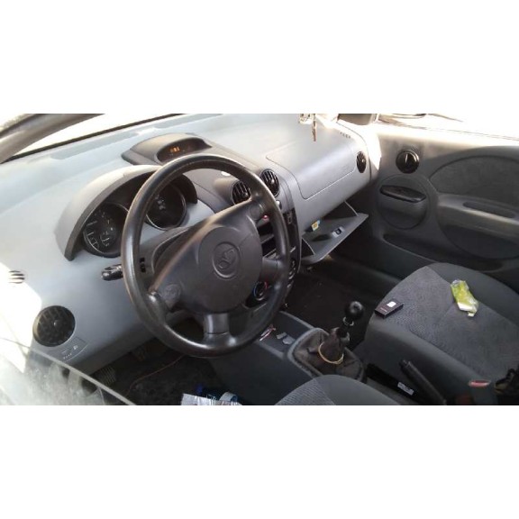 daewoo kalos del año 2004