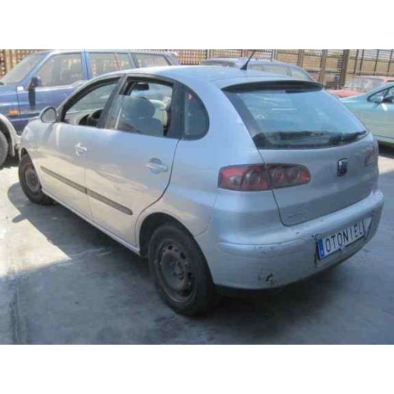 seat ibiza (6l1) del año 2002