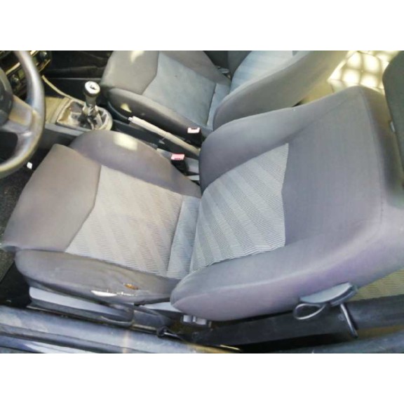 seat ibiza (6l1) del año 2005