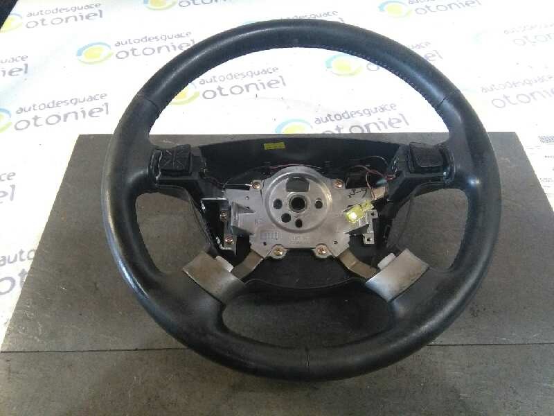 Recambio de volante para daewoo lacetti cdx referencia OEM IAM  4 RADIOS 