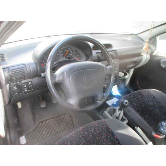 opel tigra del año 1997