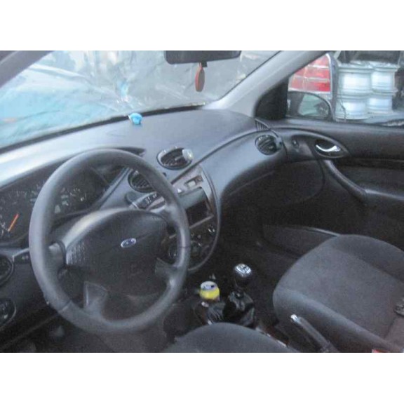 ford focus berlina (cak) del año 1999