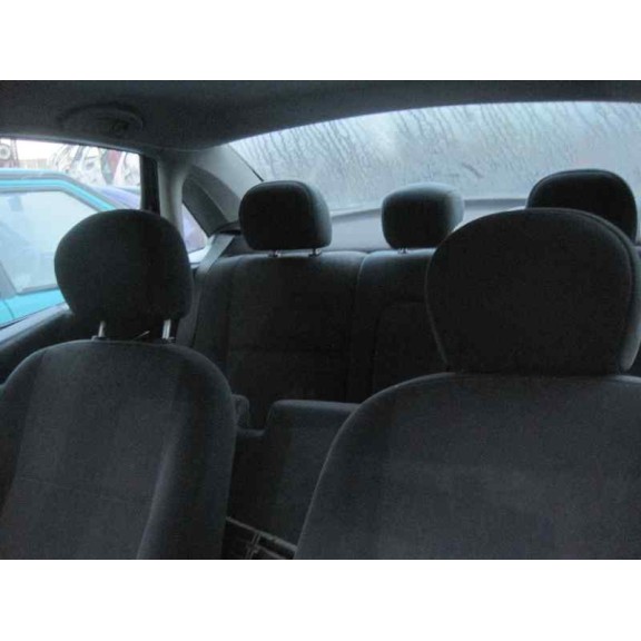 ford focus berlina (cak) del año 1999