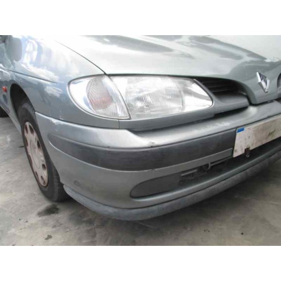 renault megane i berlina hatchback (ba0) del año 1998