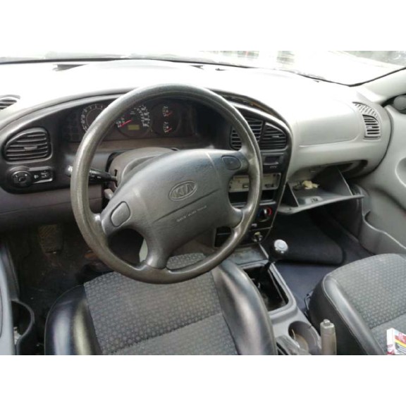 kia shuma ii del año 2003