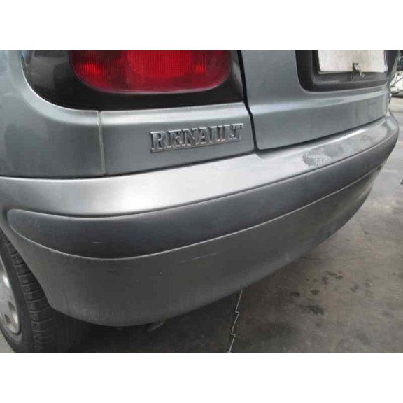 renault megane i berlina hatchback (ba0) del año 1998