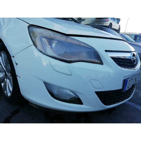 opel astra j lim. del año 2012