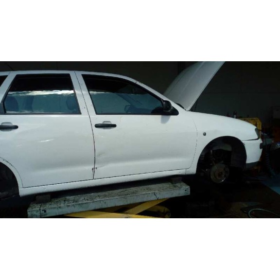 seat ibiza (6k1) del año 2002