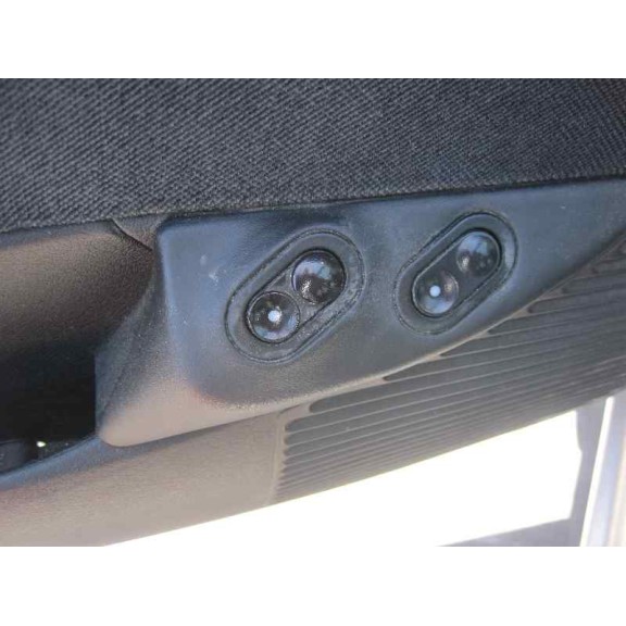 opel corsa b del año 2000