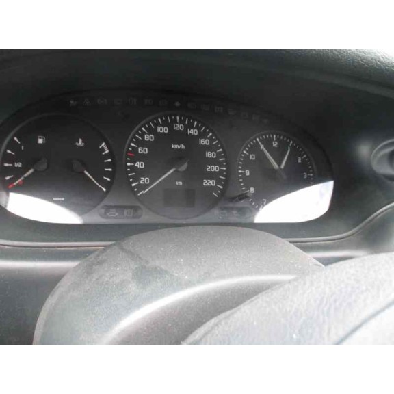 renault megane i berlina hatchback (ba0) del año 1998