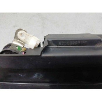 Recambio de cerradura puerta trasera derecha para dacia sandero stepway referencia OEM IAM 825022281R  2 PINS