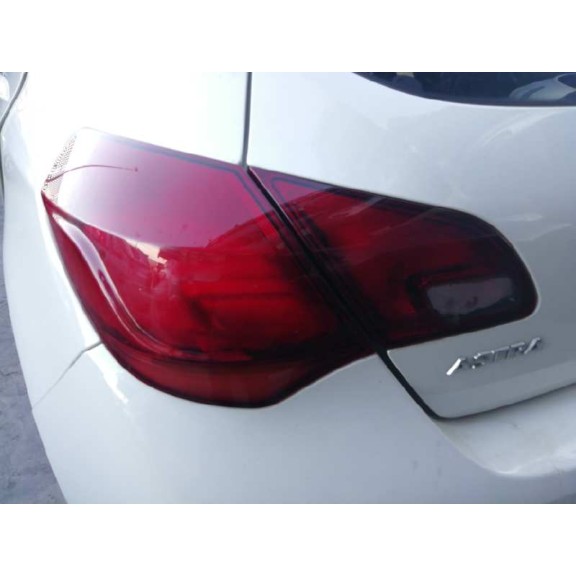 opel astra j lim. del año 2012