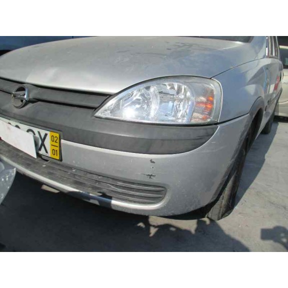 opel corsa c del año 2000