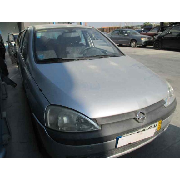 opel corsa c del año 2000