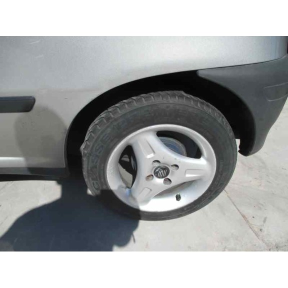 fiat punto berlina (176) del año 1998