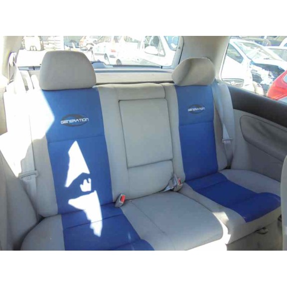 volkswagen golf iv berlina (1j1) del año 2000