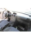 opel corsa c del año 2000