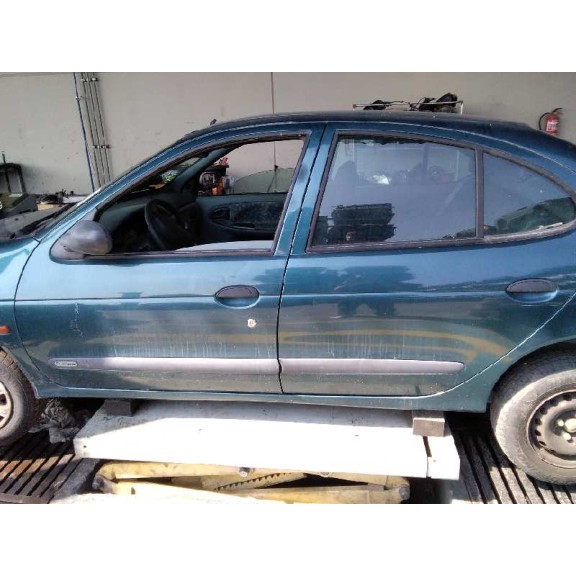 renault megane i classic (la0) del año 1998